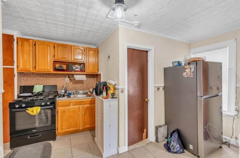 Building Photo - 86 McAdoo Ave