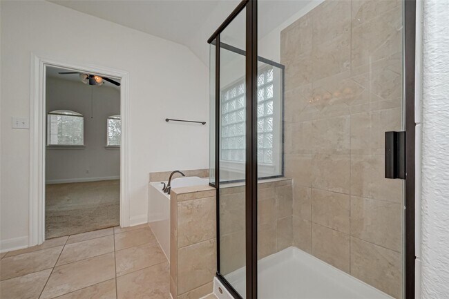 Building Photo - 71 N Rocky Point Cir