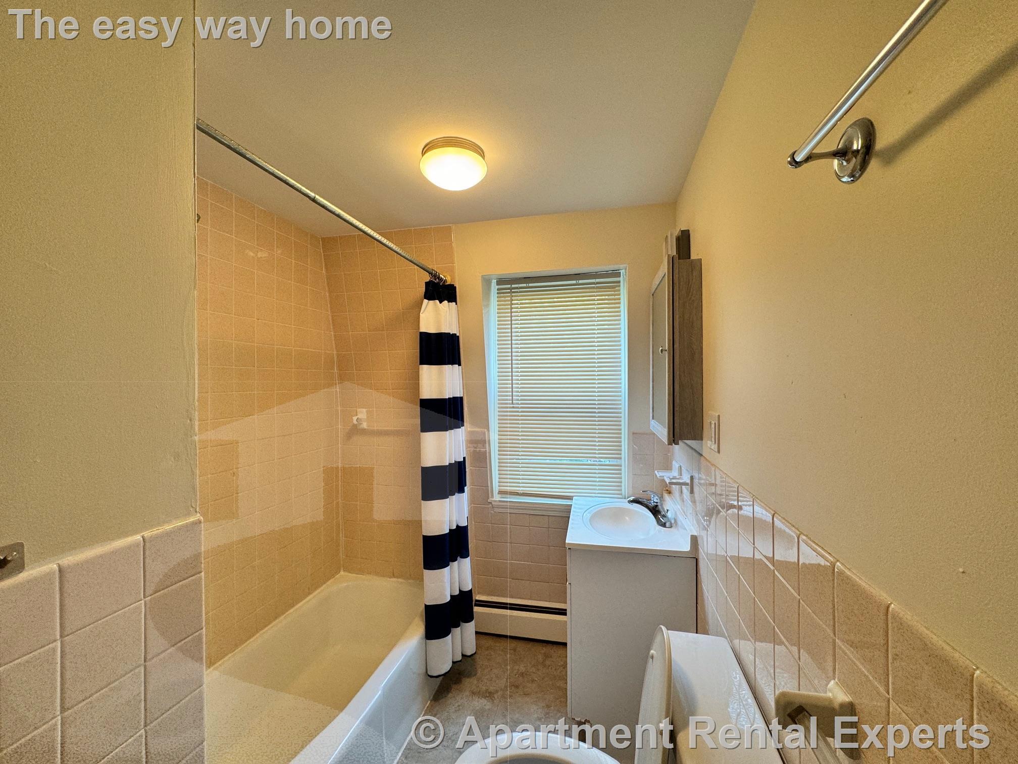 Building Photo - 99 Normandy Ave