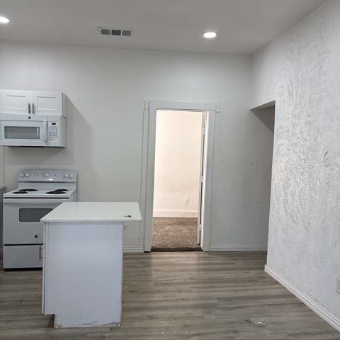 Building Photo - 809 Martin Luther King Jr Blvd