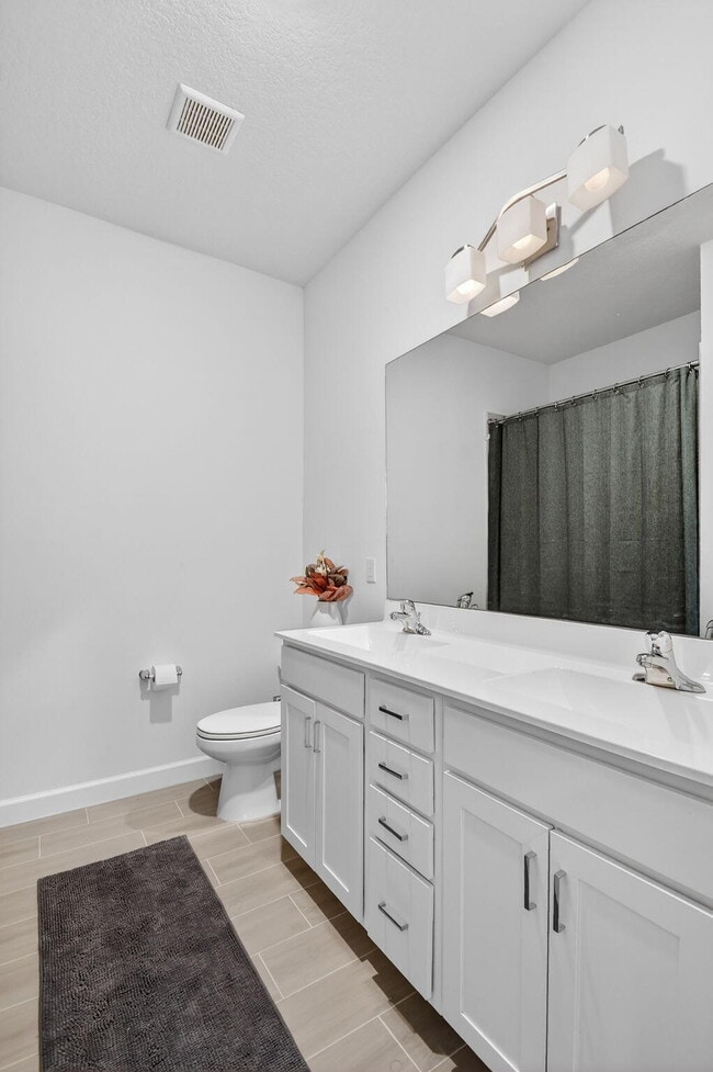 Building Photo - 4790 Navali Dr