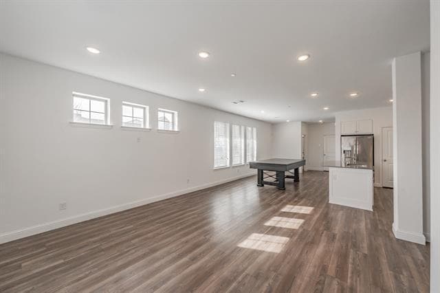 Building Photo - 405 Matchbox St