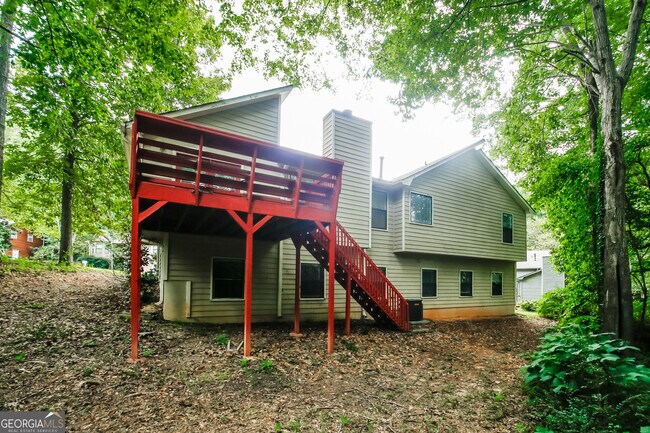 Building Photo - 5561 Deerfield Pl