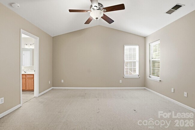 Building Photo - 2830 Black Walnut Ln