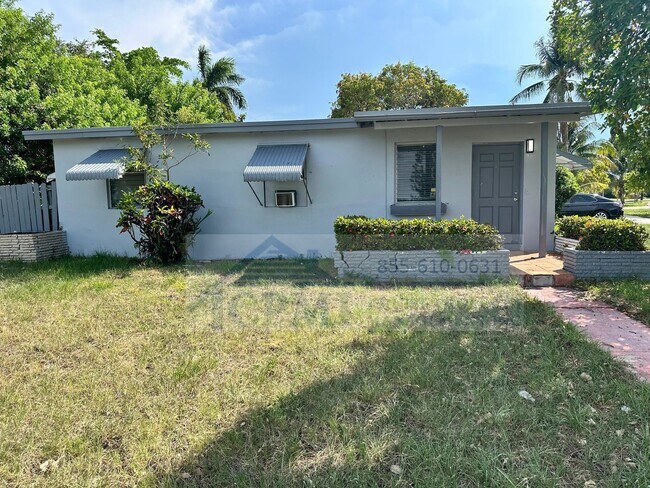 Building Photo - The perfect 3/1 single home in Pompano Beach - Washer and Dryer in unit!