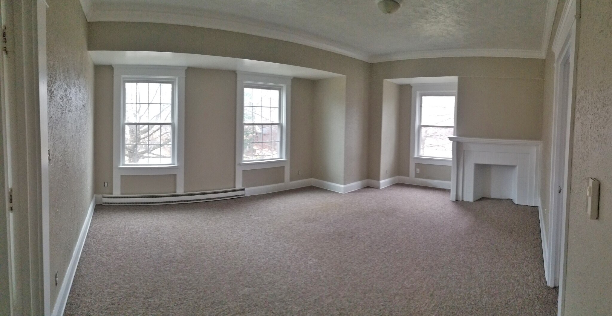 Apt 3 - Living Room - 542 6th W St