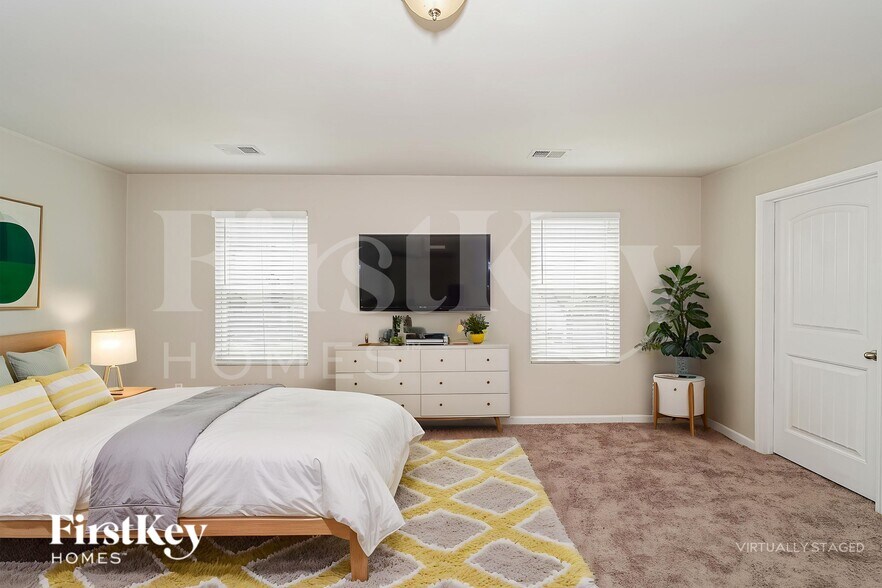 Building Photo - 5069 Bella Ct