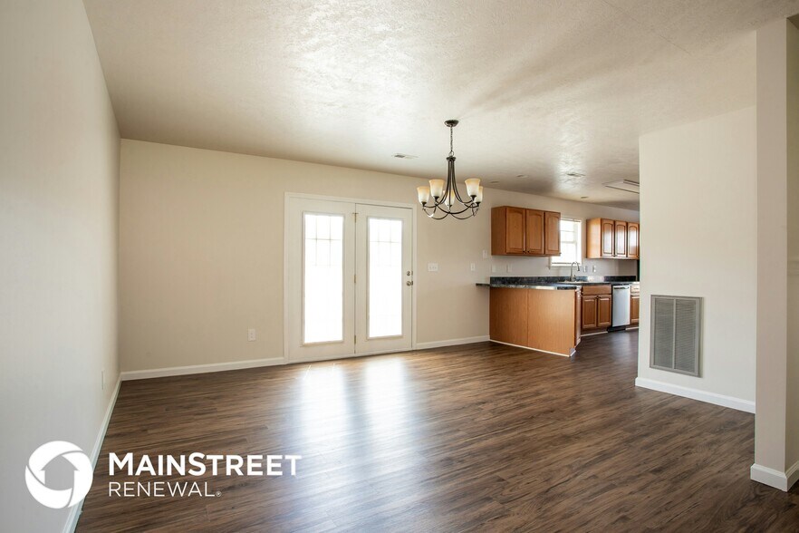 Building Photo - 6622 Carina Ln