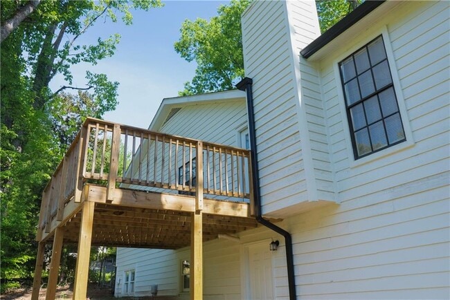 Building Photo - 5201 Sunset Trail