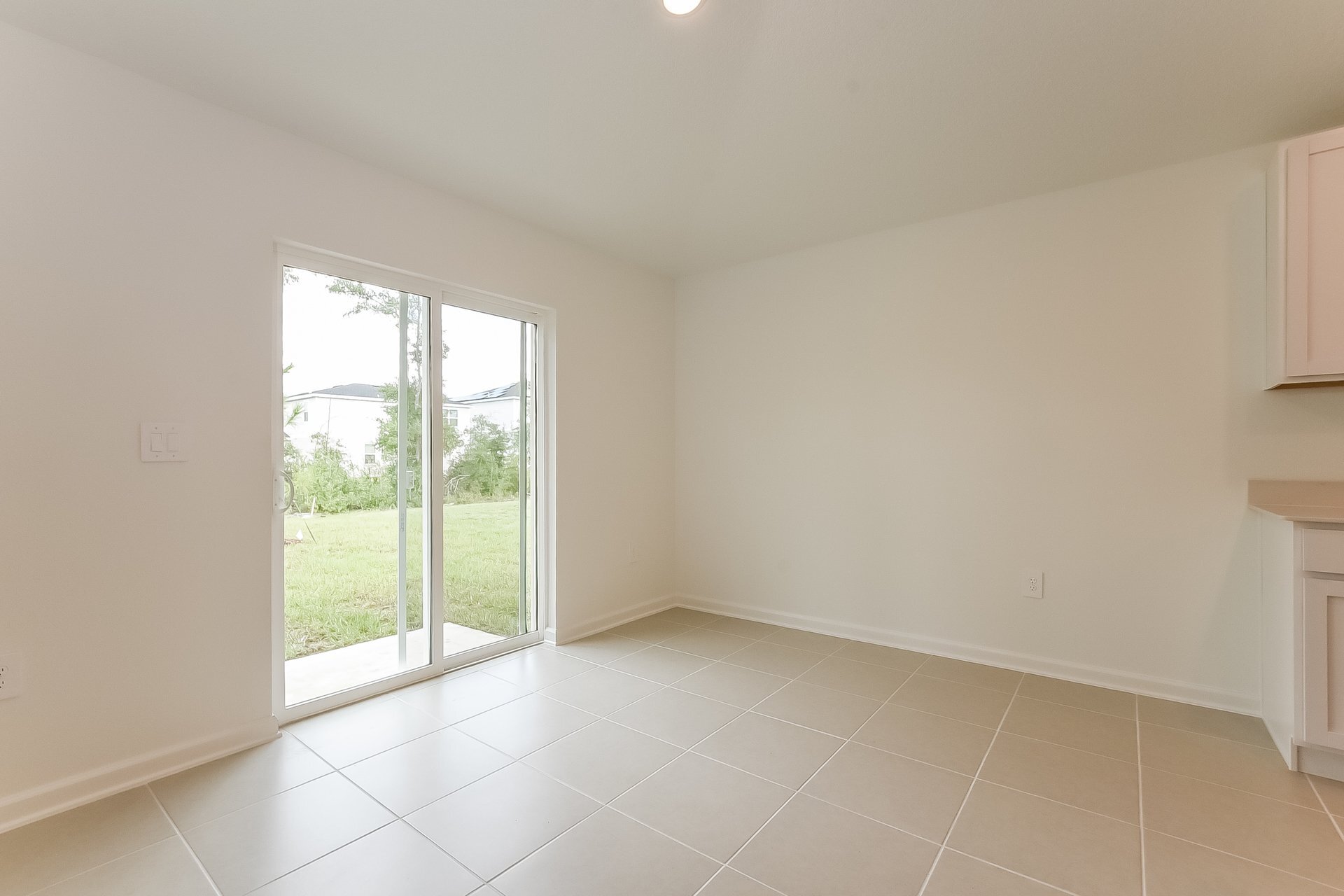 Building Photo - 1370 Inkberry Cir