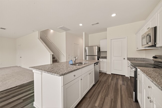 Building Photo - 31247 Williams Lndg St