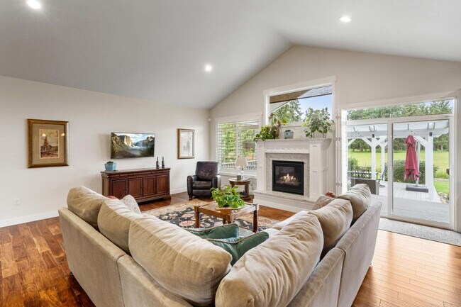 Building Photo - Luxury Yelm Estate on ¾ Acre with Custom Outdoor Living, Loft, A/C & Designer Kitchen!