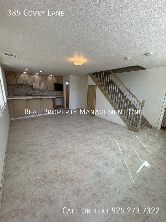 Building Photo - 385 Covey Ln