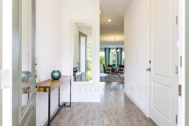 Building Photo - 632 Benoi Dr