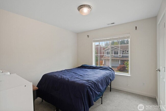 Building Photo - Gorgeous home in Snohomish available 9/15/2025