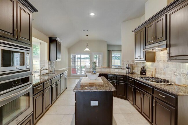 Building Photo - 25210 Evergreen Bend Drive