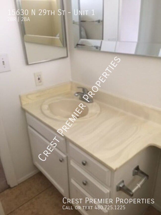 Building Photo - 15630 N 29th St