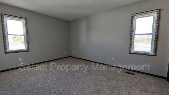 Building Photo - 4314 Whaler's Cove