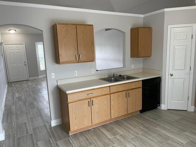 Building Photo - 1879 Laredo Dr