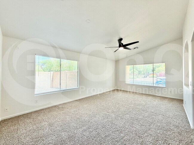 Building Photo - 16510 W Baden Ave