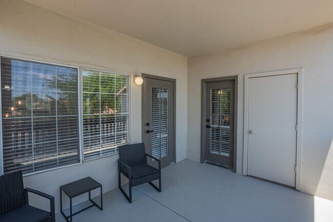 Building Photo - 7900 E Princess Dr