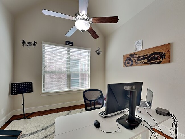 Building Photo - 2639 Virginia Pkwy