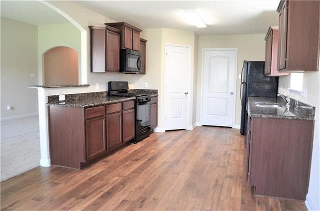 Building Photo - 2037 Fairview Dr