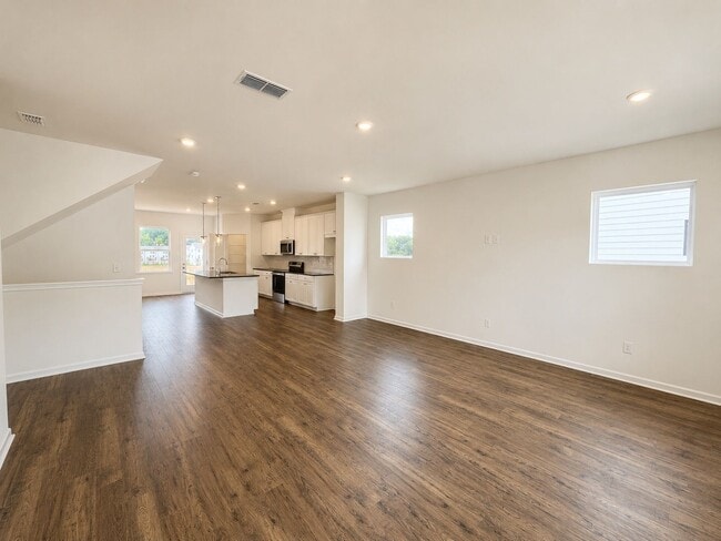 Building Photo - 2837 Rosehall