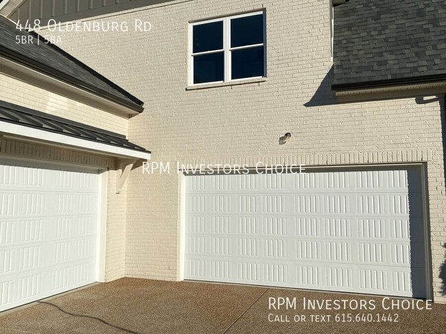 Building Photo - 448 Oldenburg Rd