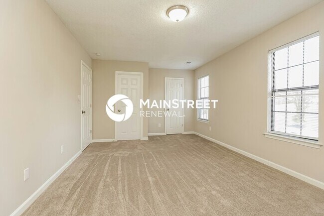 Building Photo - 3 Bedroom Pet-Friendly Home in Gallatin, TN with Main Street Renewal