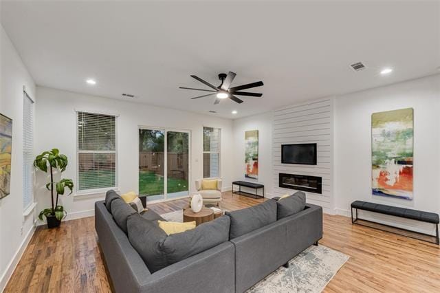 Building Photo - 217 W Yarmouth St