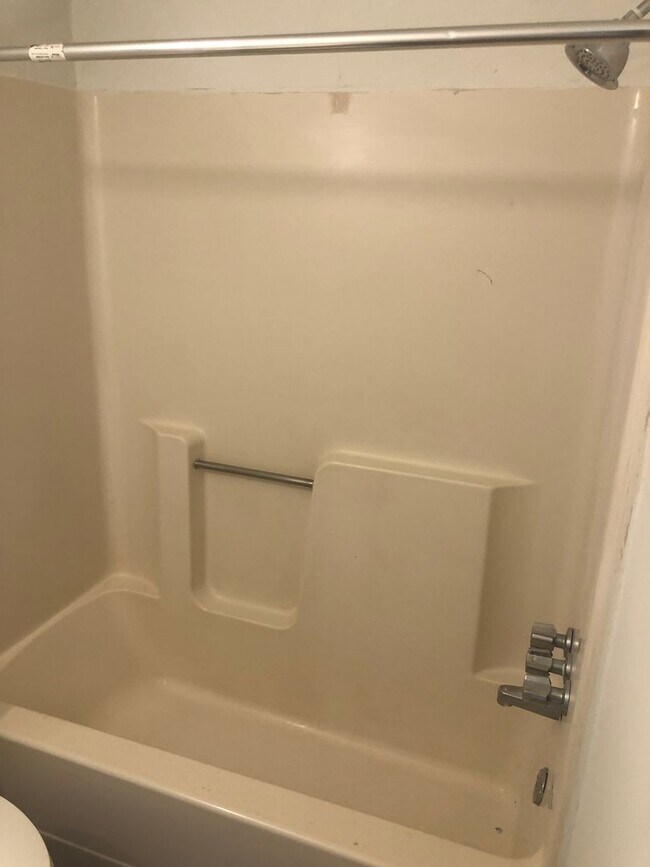 Building Photo - 1361 Lymon Reece Rd