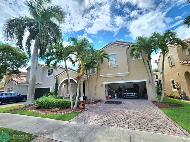 Building Photo - 956 NW 126th Terrace