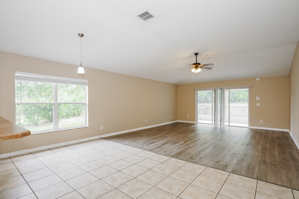 Building Photo - 30149 Sandbunker Ln