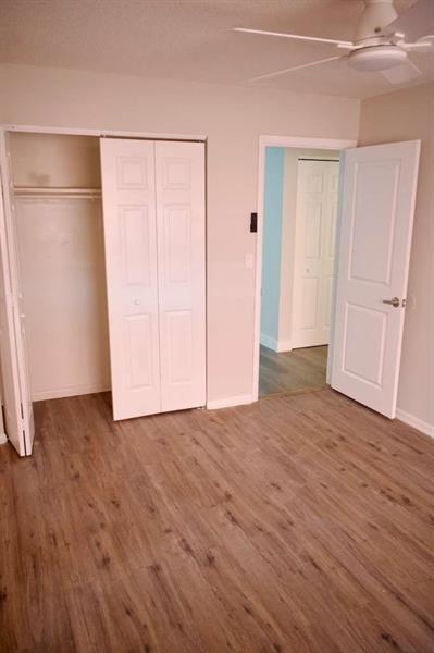 Building Photo - 1885 40th Ave