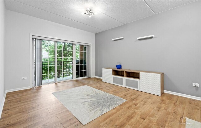 Building Photo - 3501 Wellington Ct