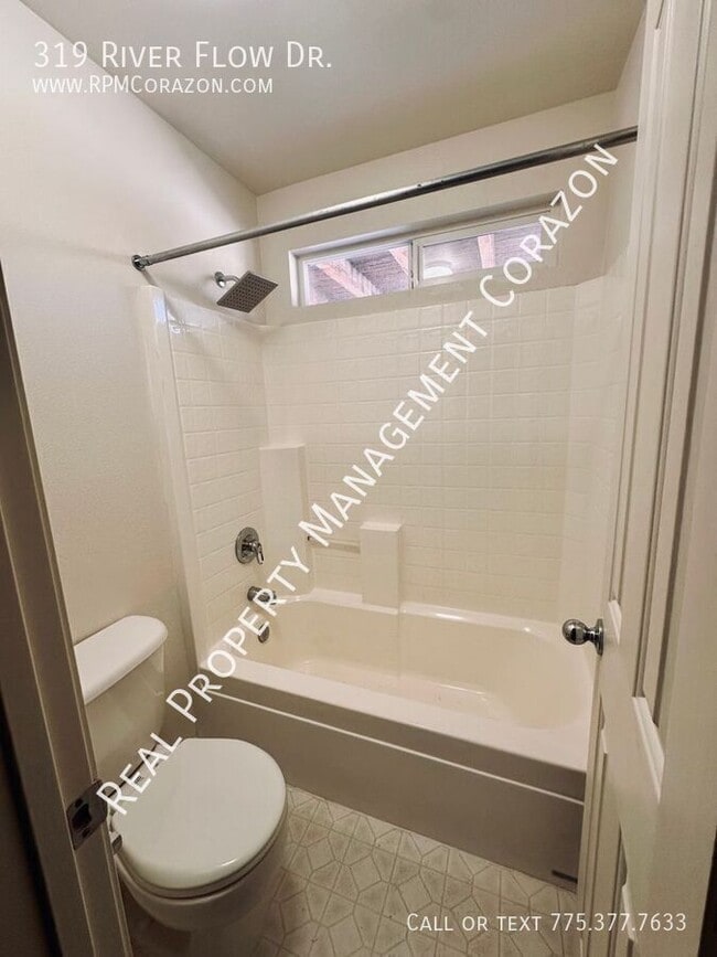 Building Photo - 319 River Flow Dr
