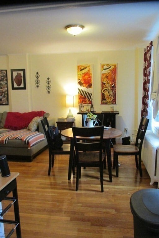 Building Photo - 1450 Beacon St