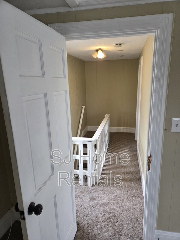 Building Photo - 649 Bordentown Rd