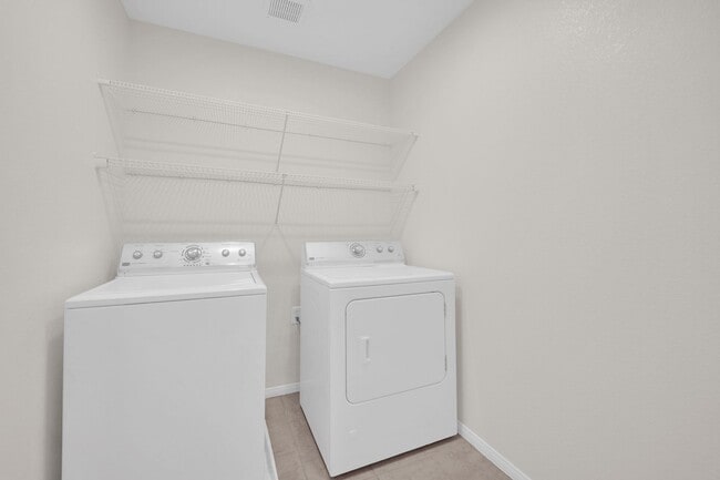 Building Photo - 1548 Otero Valley Ct