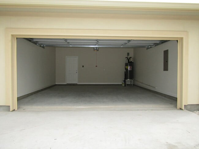 Building Photo - 7307 Bar K Ranch Rd