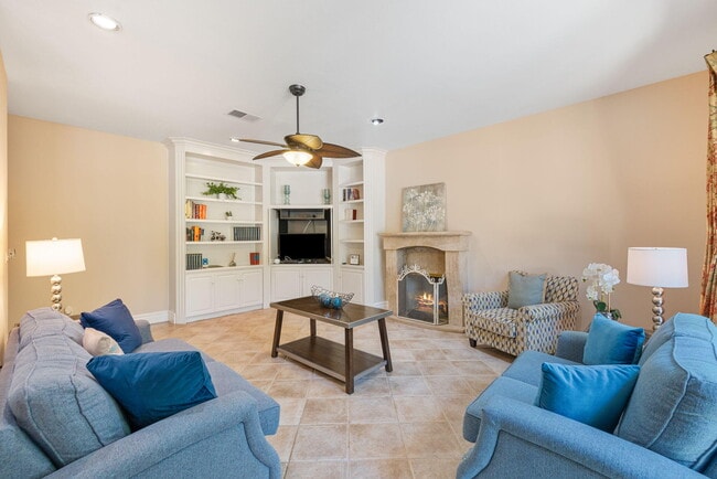 Building Photo - 72056 Palm Haven Dr
