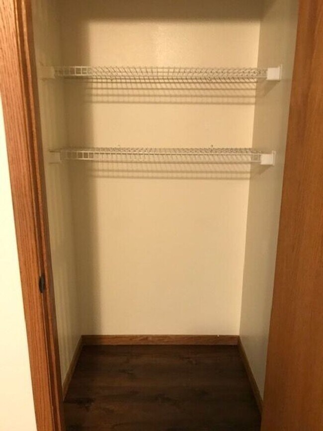 Interior Photo - River's Edge Apartments