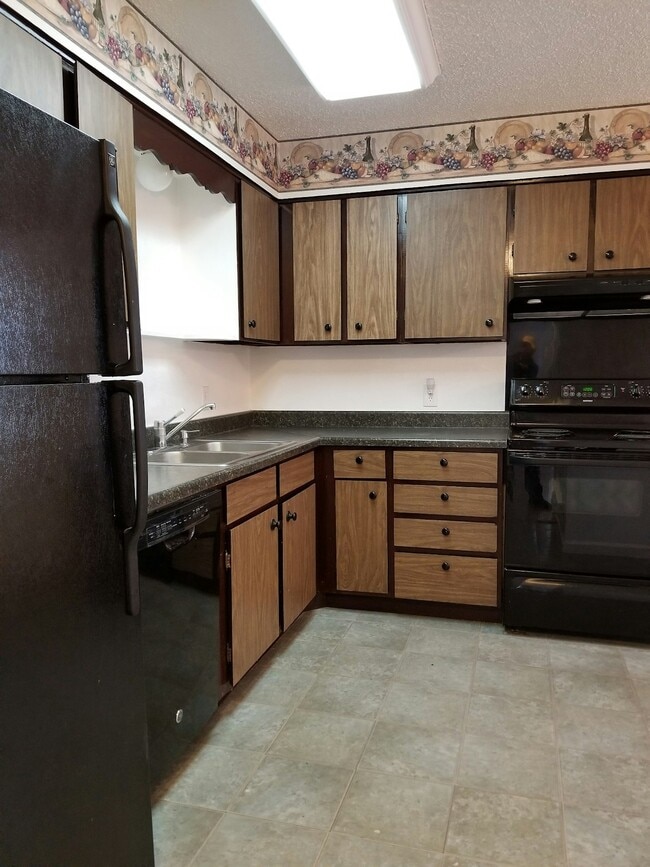 Building Photo - 1912 Nolen Ct