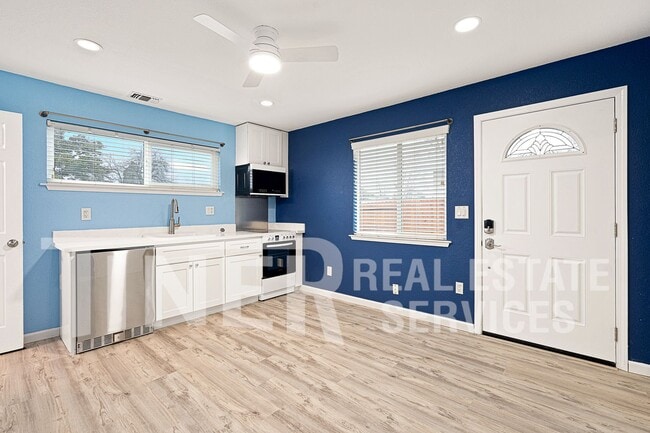 Building Photo - 3644 Cody Way