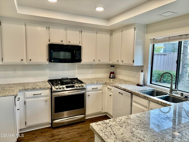 Building Photo - 26914 Deerweed Trail