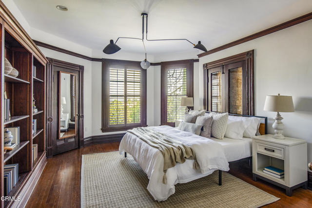 Building Photo - 851 Lyndon St