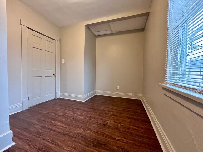 Building Photo - Two Bedroom Home in Muskegon