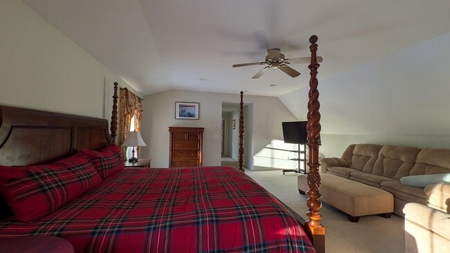 Building Photo - 244 Kennedy Hill Rd