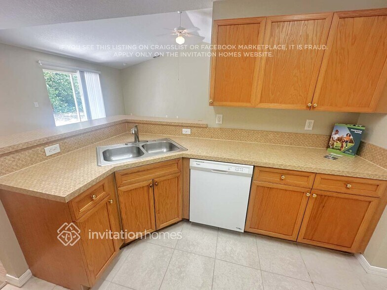 Building Photo - 1749 Sail Ct